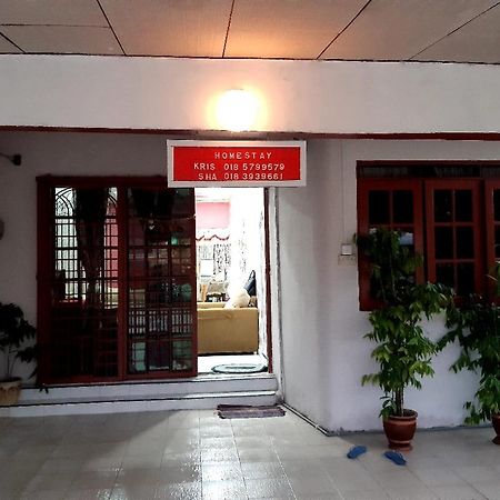 Bemban Garden Homestay Бату-Гажда Екстер'єр фото