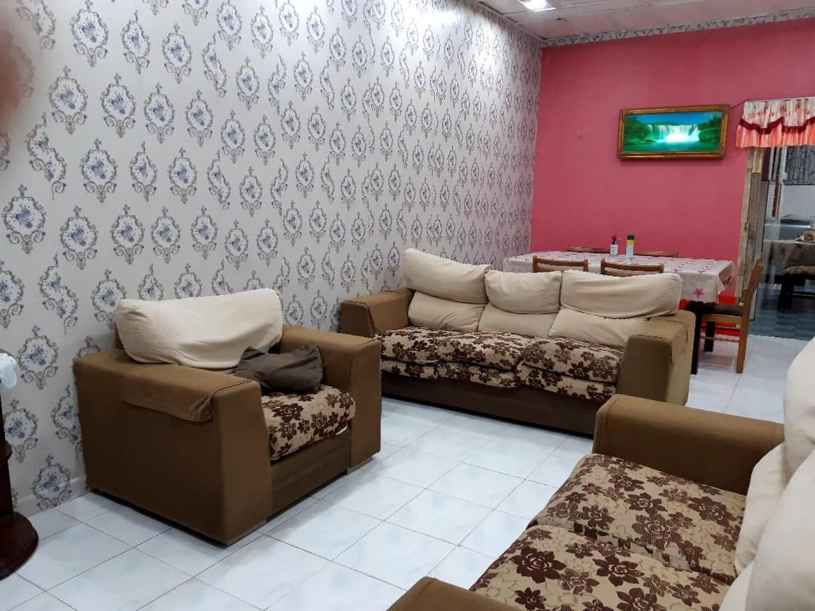 Bemban Garden Homestay Бату-Гажда Екстер'єр фото